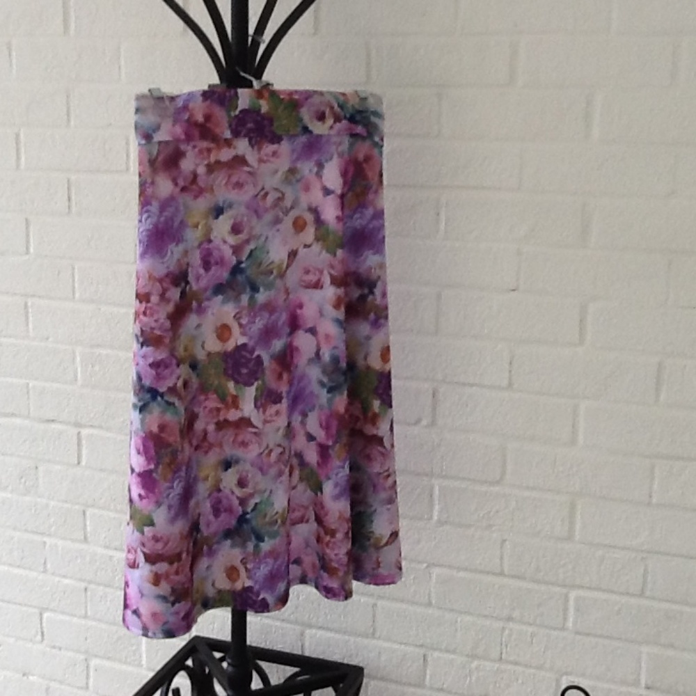 LuLaRoe Floral Skirt